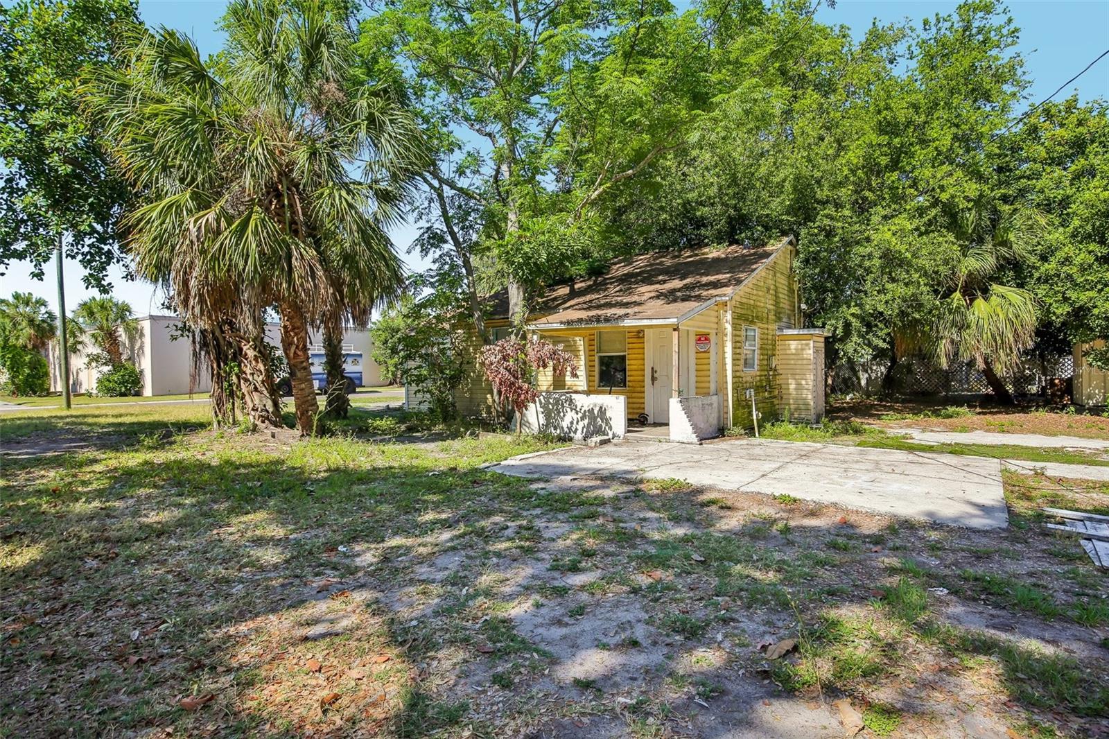 3201 FREEMONT TER S, ST PETERSBURG, FL, 33712