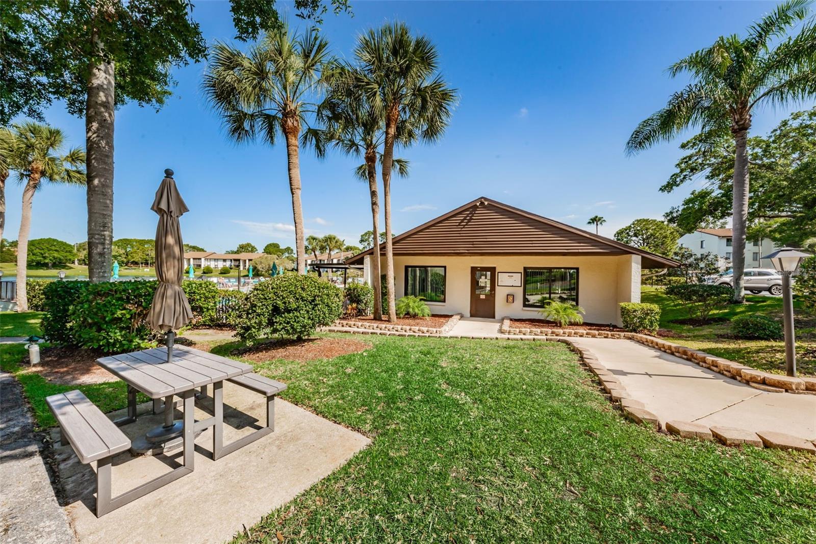 2600 PINE RIDGE WAY S #A2, PALM HARBOR, FL, 34684