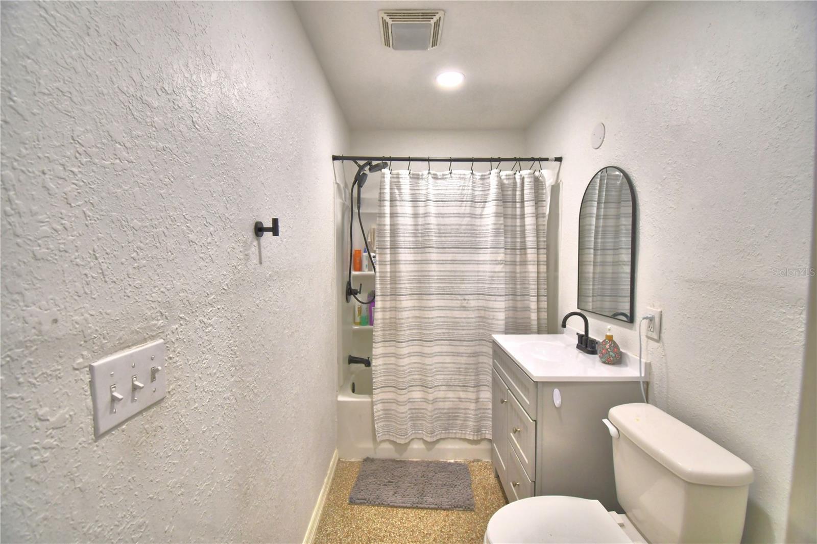 140 E THELMA ST, LAKE ALFRED, FL, 33850