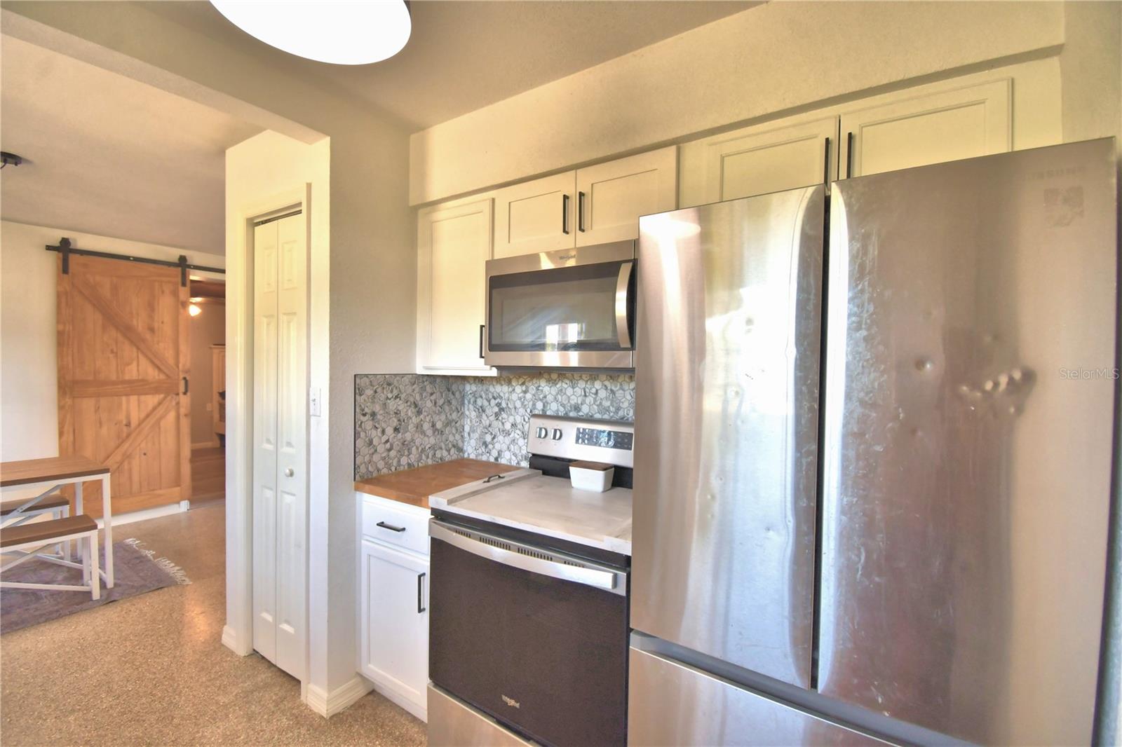 140 E THELMA ST, LAKE ALFRED, FL, 33850