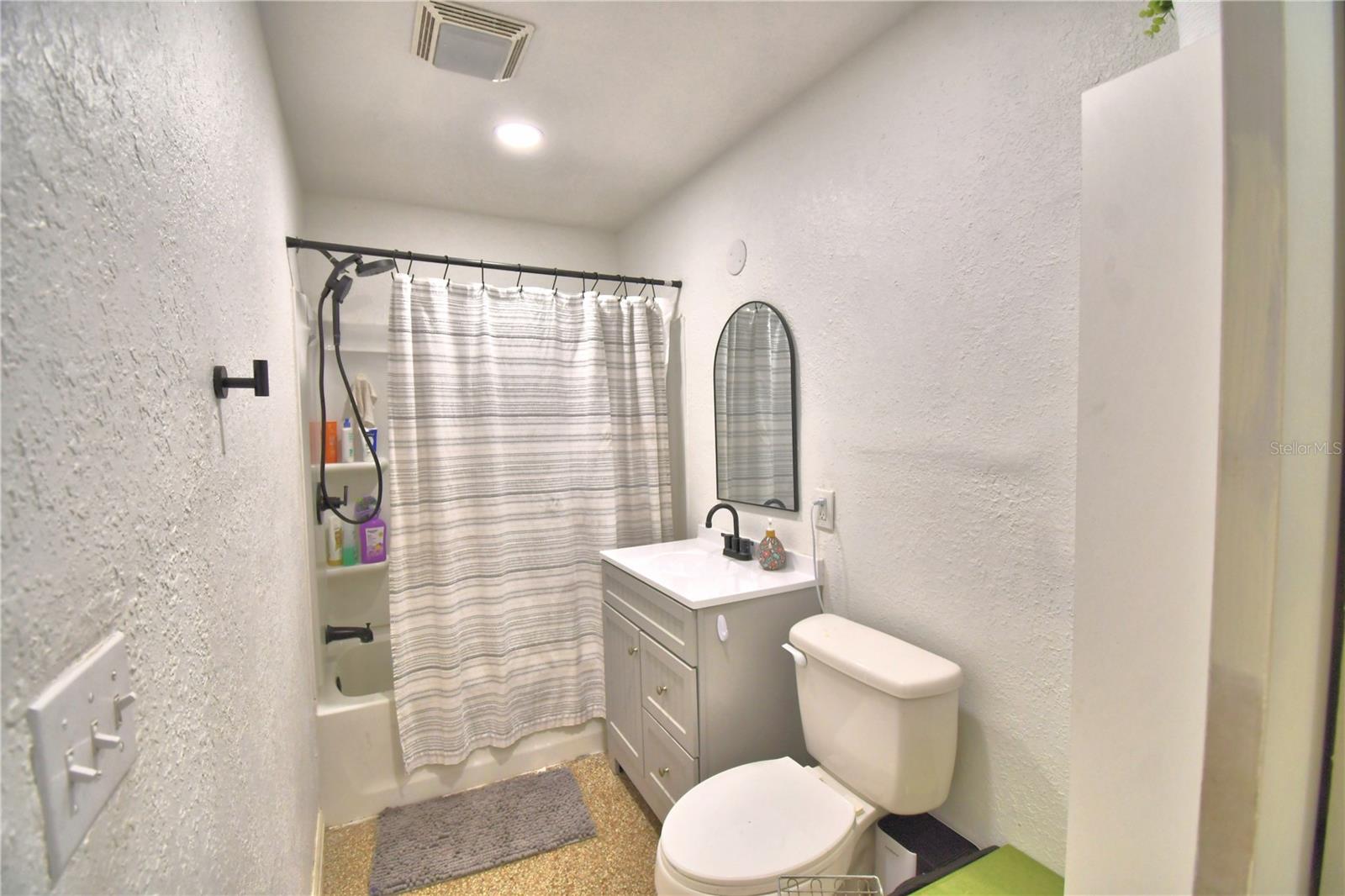 140 E THELMA ST, LAKE ALFRED, FL, 33850
