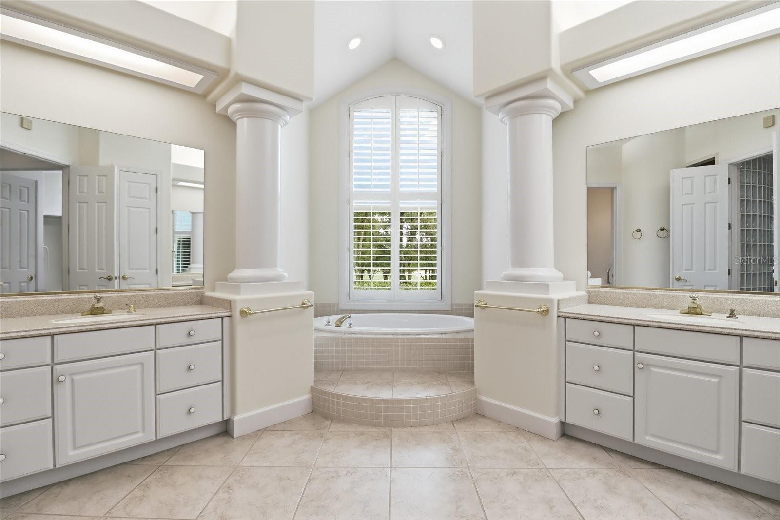 4732 N PINE VALLEY LOOP, LECANTO, FL, 34461