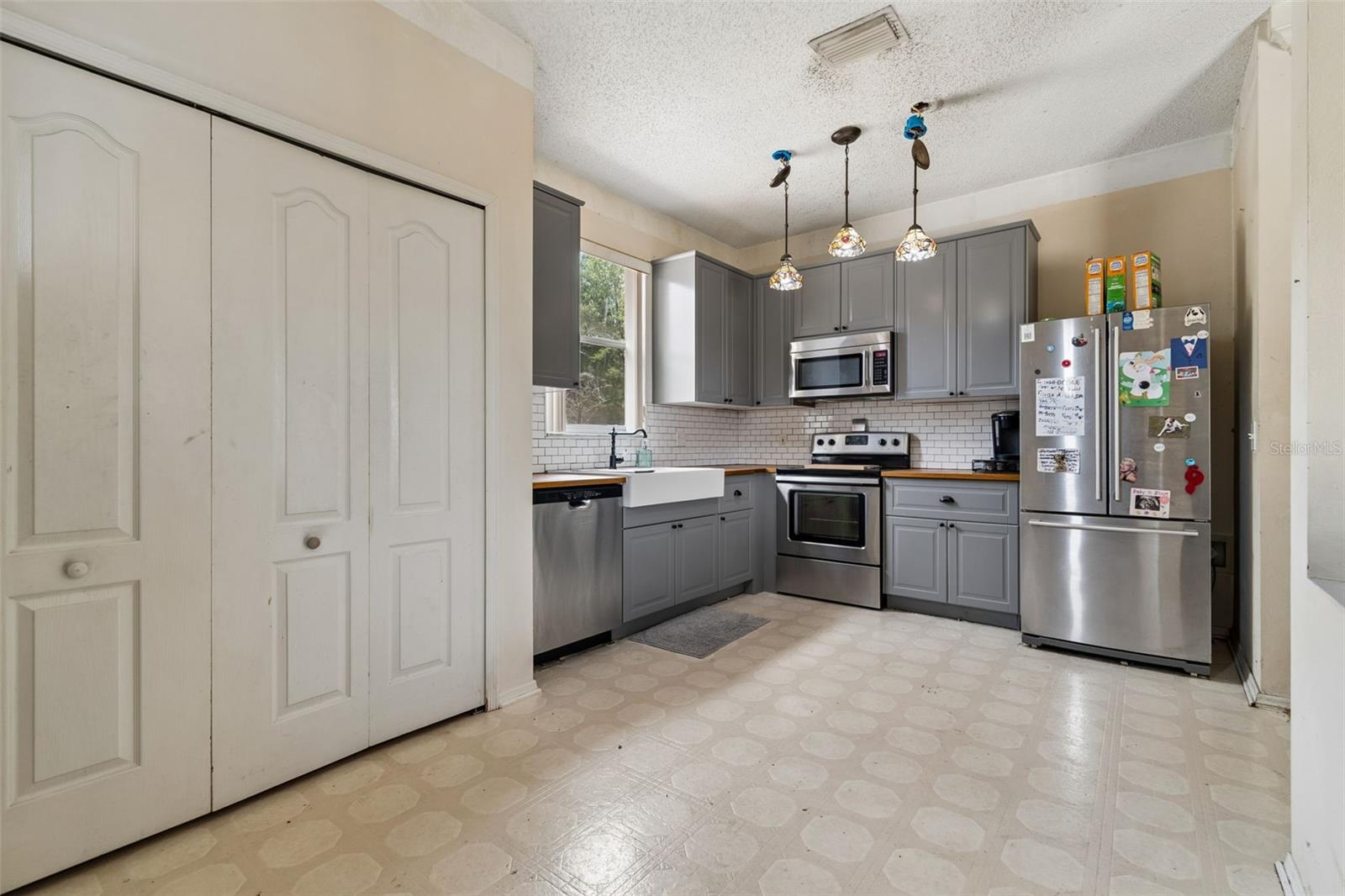 912 GRAND CANYON DR, VALRICO, FL, 33594