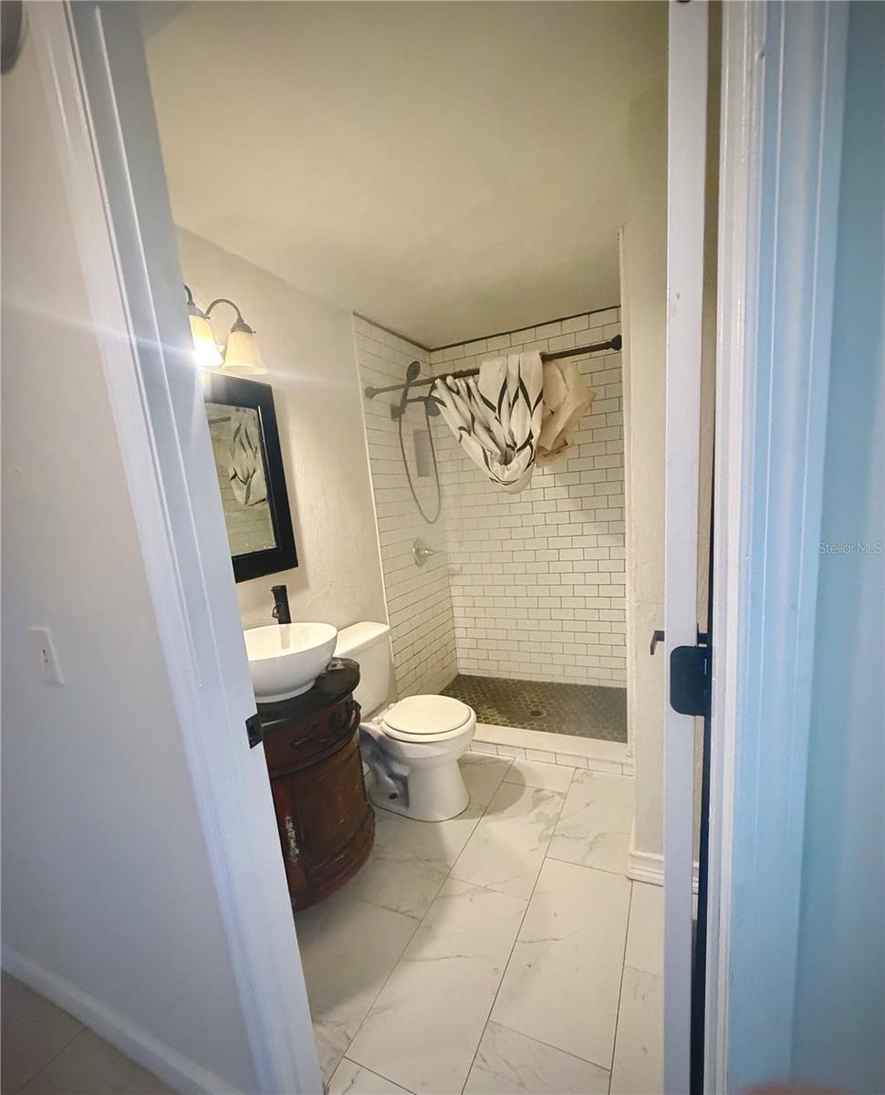 375 PINE WOODS RD, ORMOND BEACH, FL, 32174