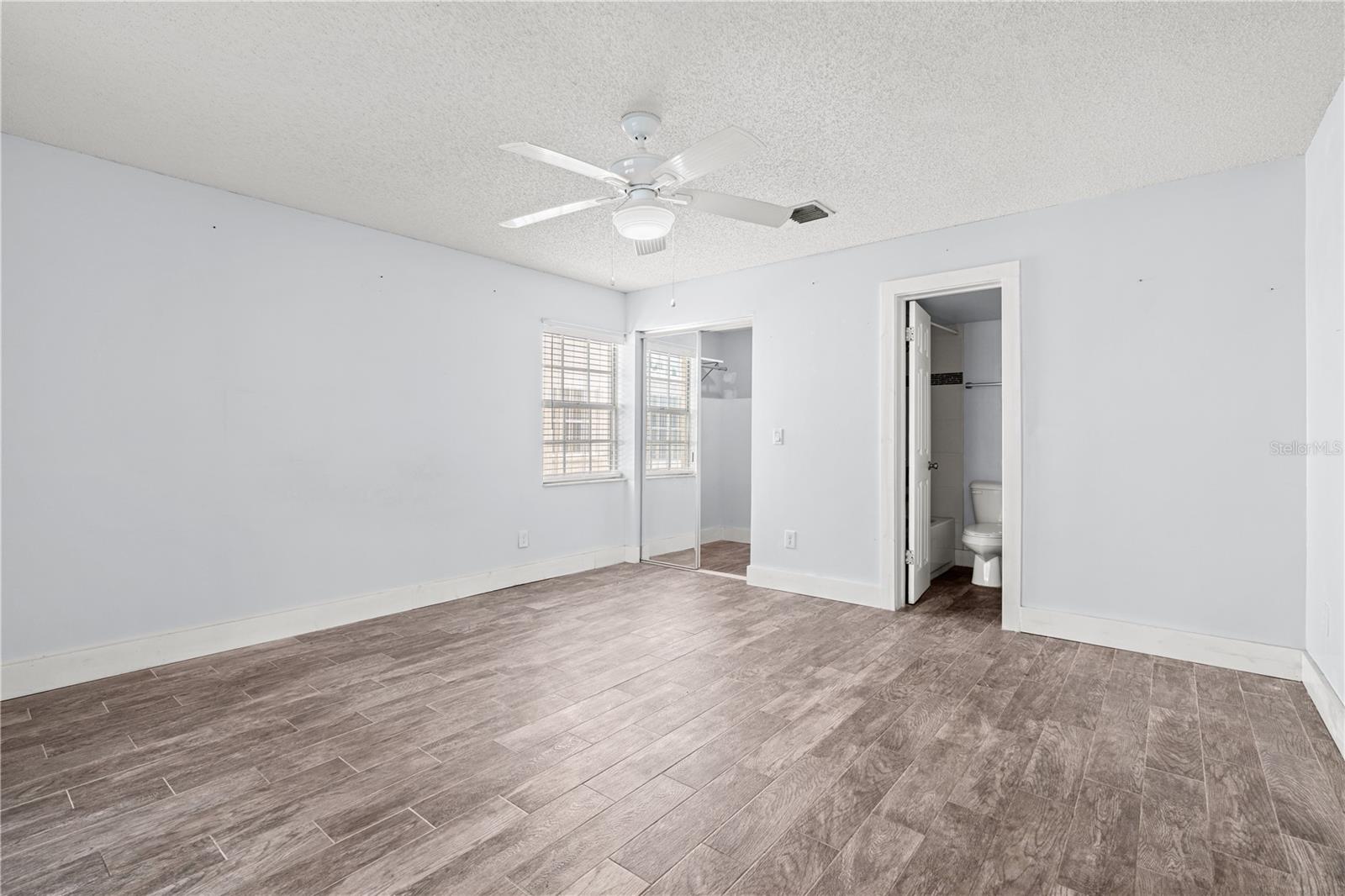 8520 US HIGHWAY 1 #D3, MICCO, FL, 32976