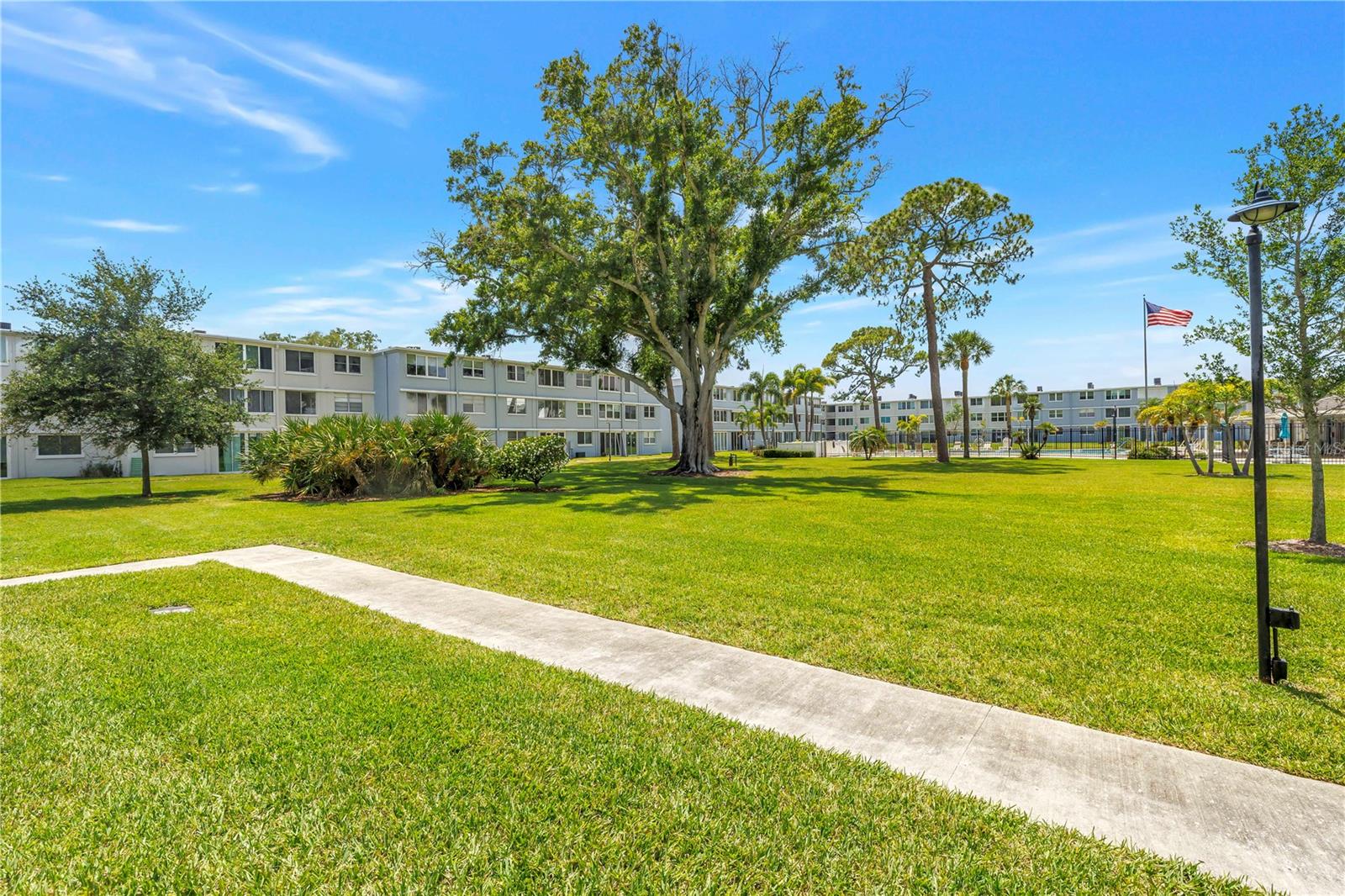 4720 LOCUST ST NE #116, ST PETERSBURG, FL, 33703