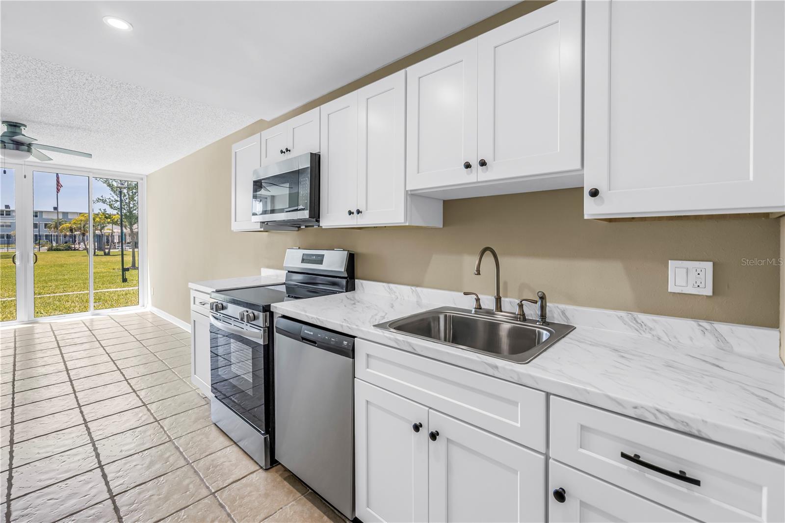 4720 LOCUST ST NE #116, ST PETERSBURG, FL, 33703
