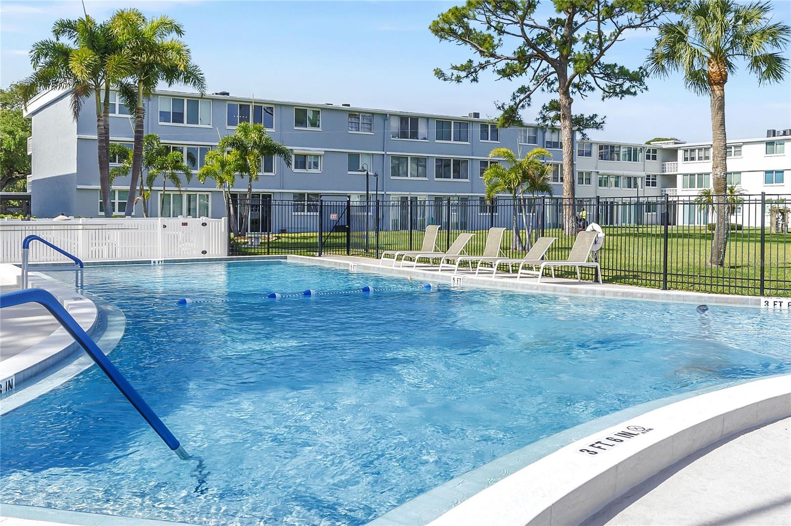 4720 LOCUST ST NE #116, ST PETERSBURG, FL, 33703