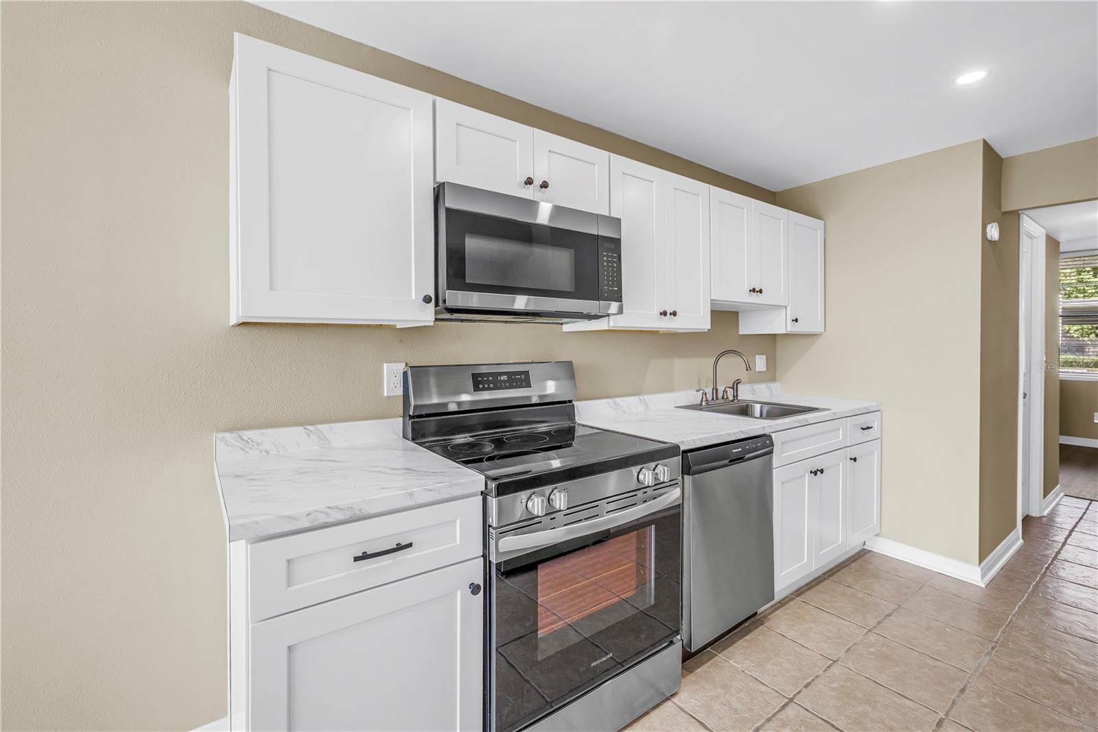 4720 LOCUST ST NE #116, ST PETERSBURG, FL, 33703