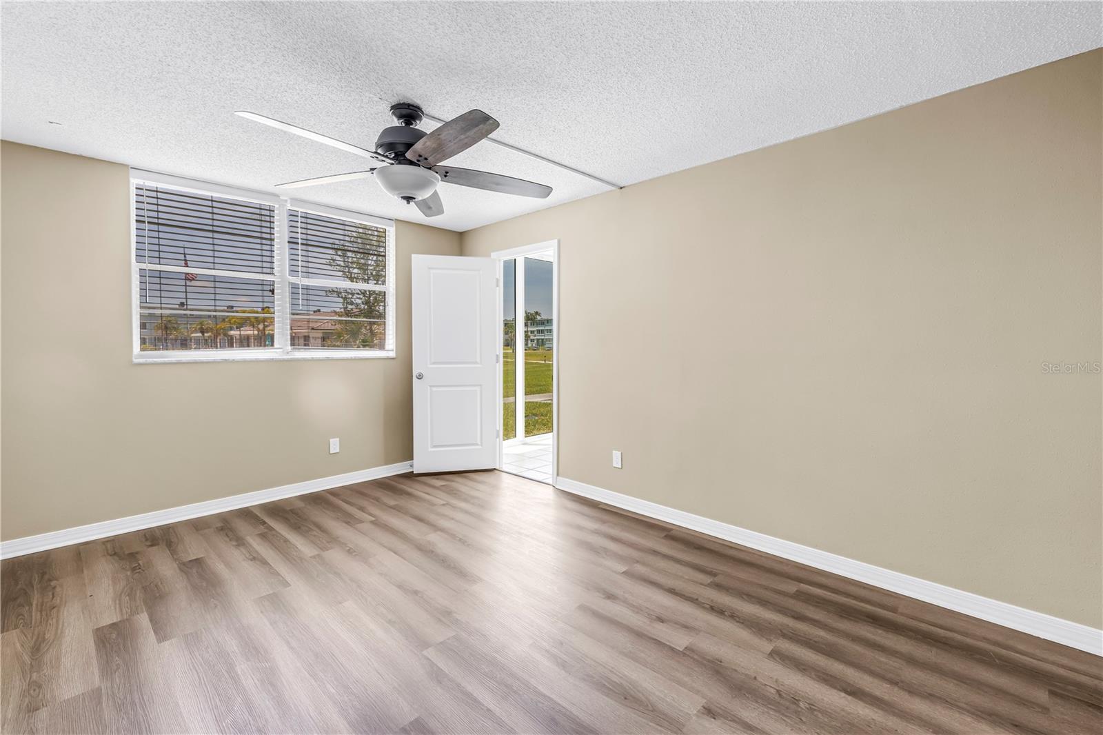 4720 LOCUST ST NE #116, ST PETERSBURG, FL, 33703