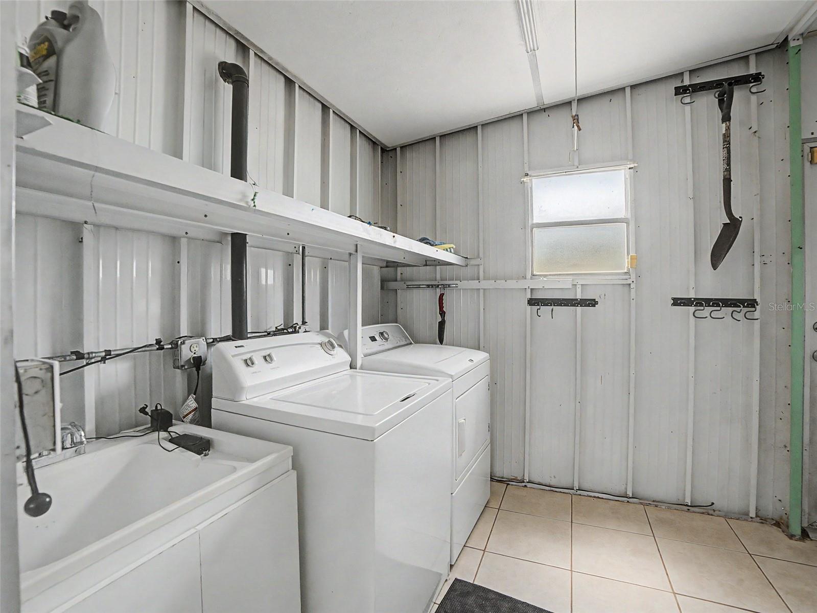 701 SUGAR PALM ST, LARGO, FL, 33778