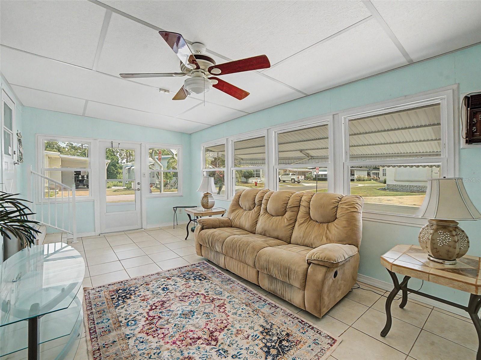 701 SUGAR PALM ST, LARGO, FL, 33778