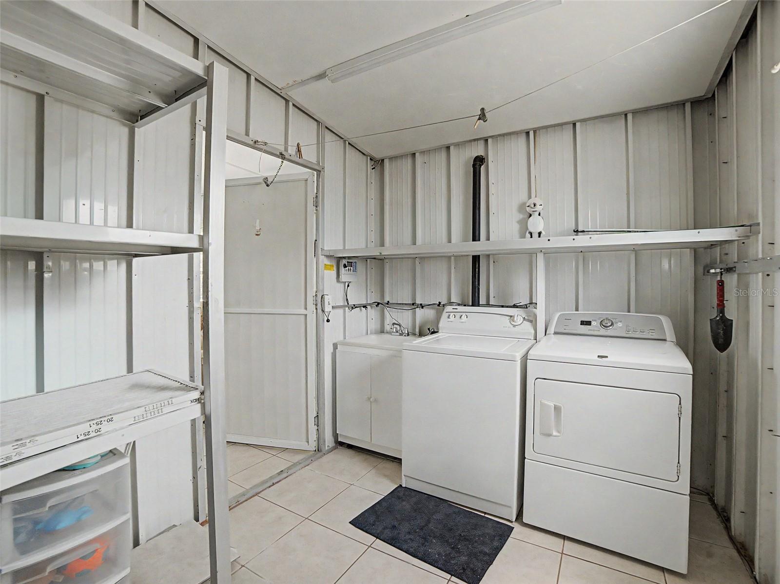 701 SUGAR PALM ST, LARGO, FL, 33778