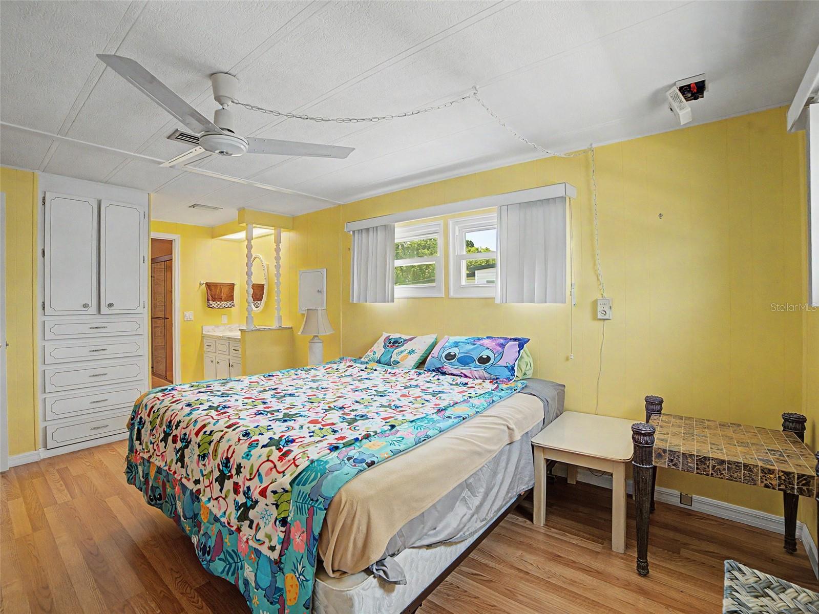 701 SUGAR PALM ST, LARGO, FL, 33778
