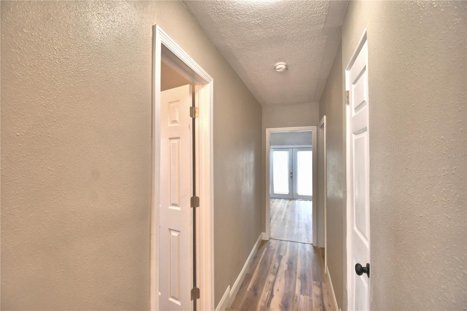 3553 CENTER CIR, LARGO, FL, 33774