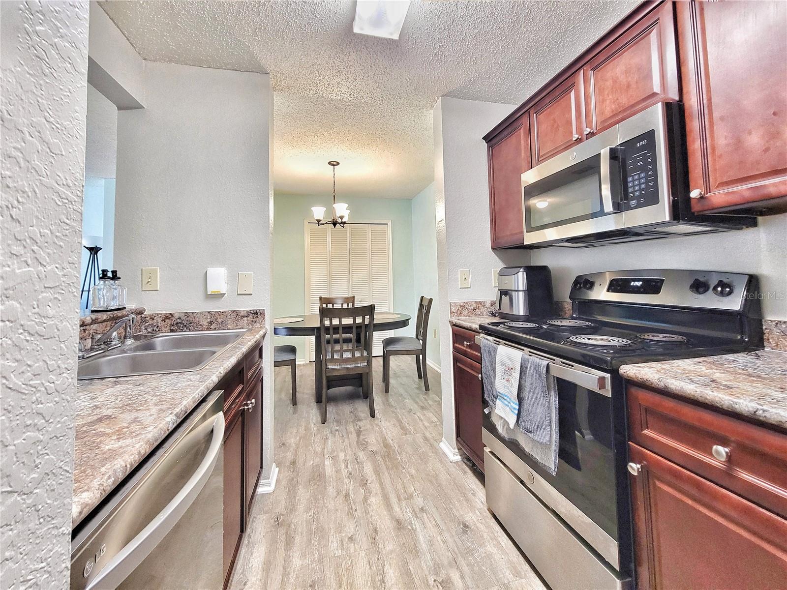 3705 SW 27TH ST #316, GAINESVILLE, FL, 32608