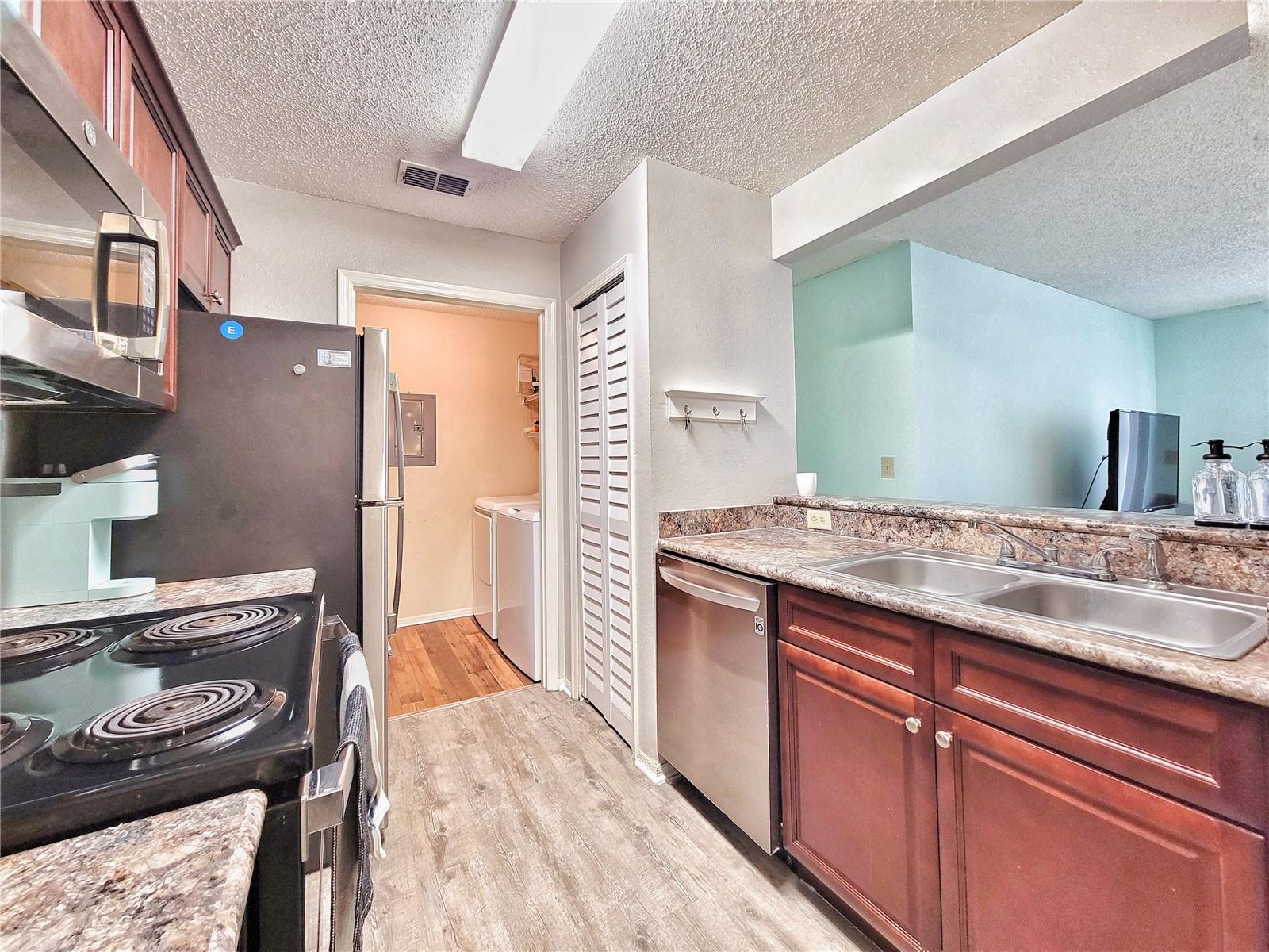 3705 SW 27TH ST #316, GAINESVILLE, FL, 32608