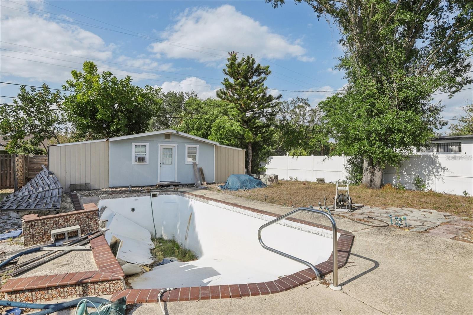 757 32ND AVE N, ST PETERSBURG, FL, 33704