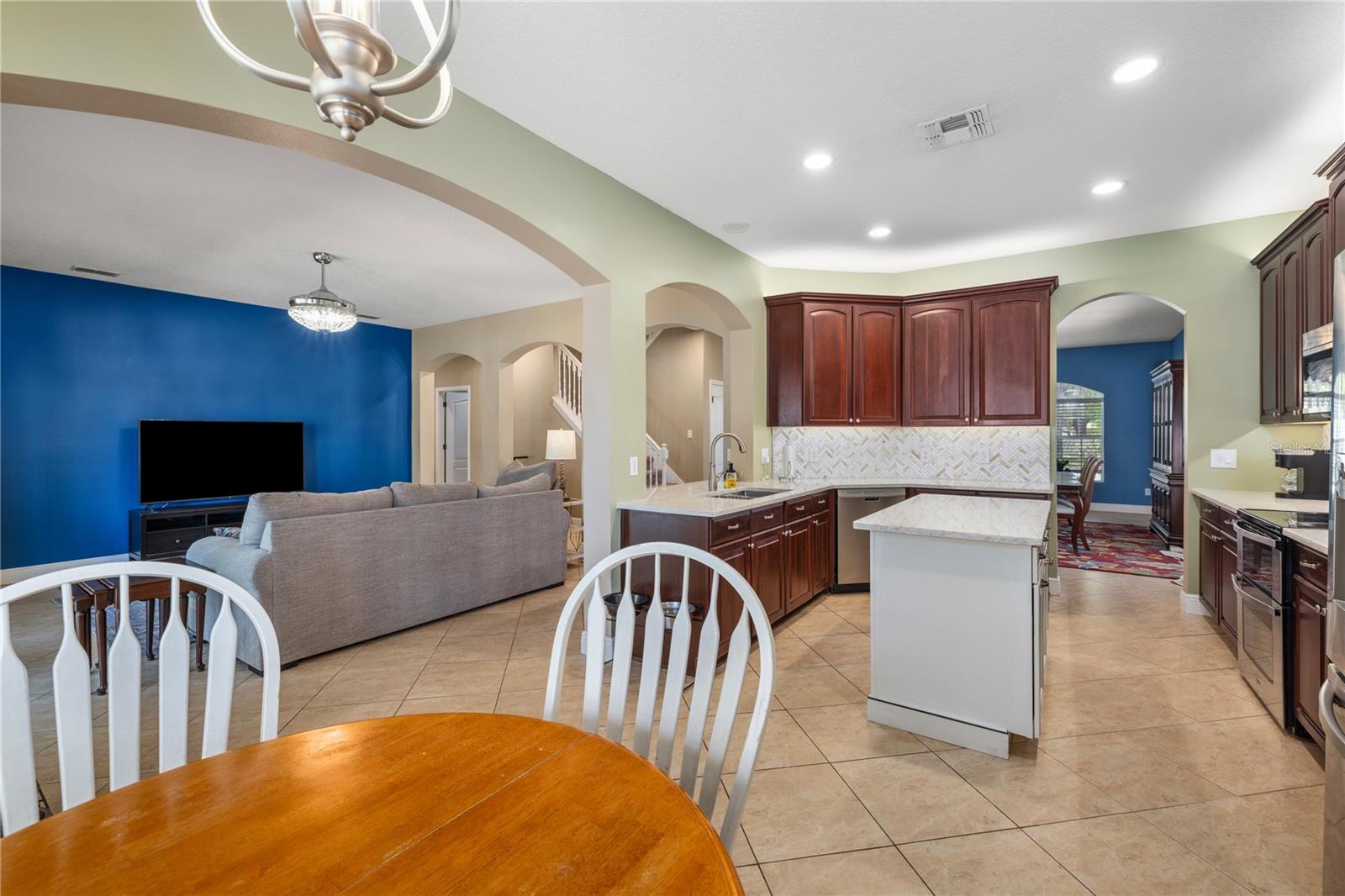 2289 HOME AGAIN RD, APOPKA, FL, 32712
