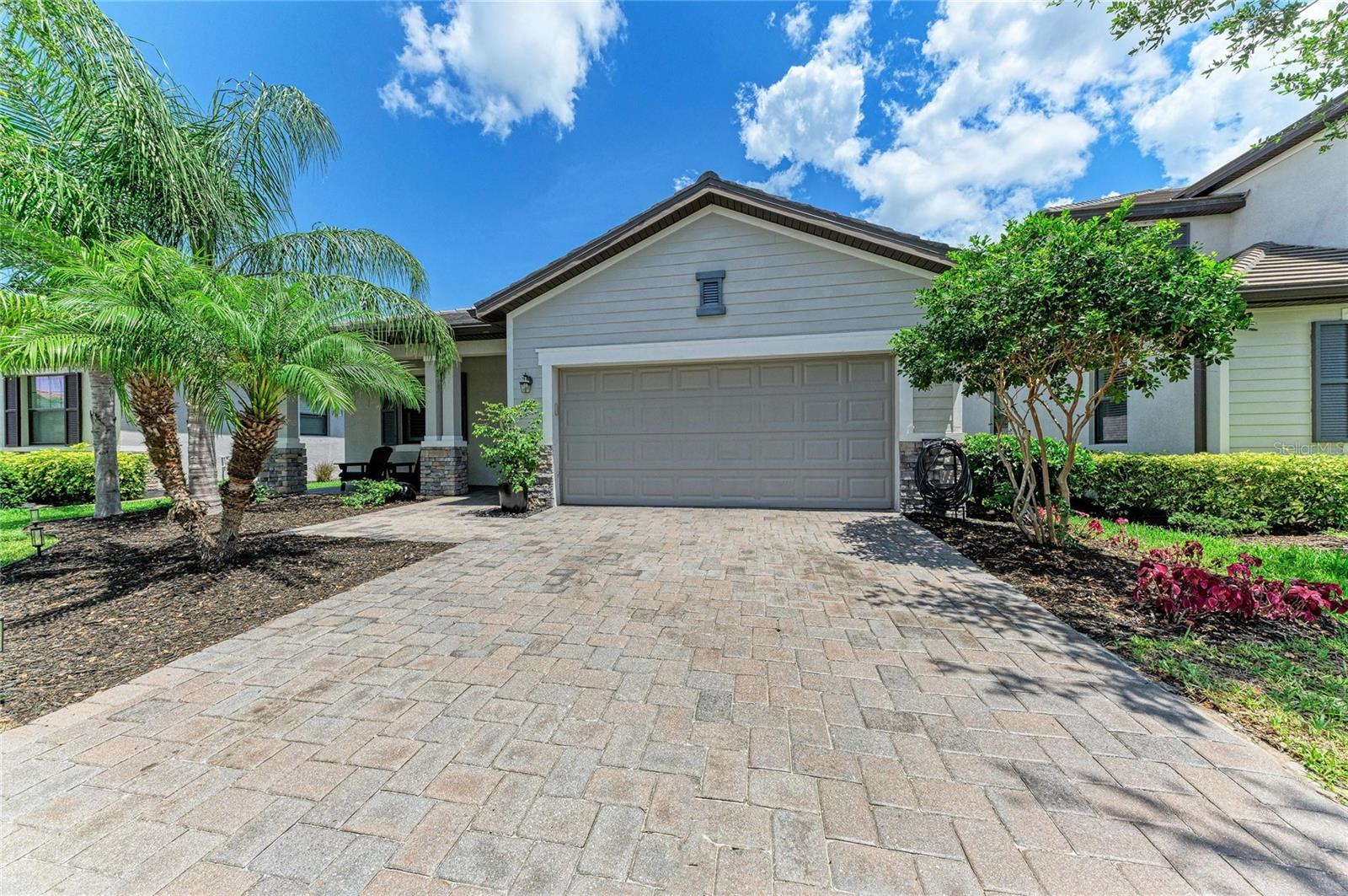 11515 SWEETGRASS DR, BRADENTON, FL, 34212