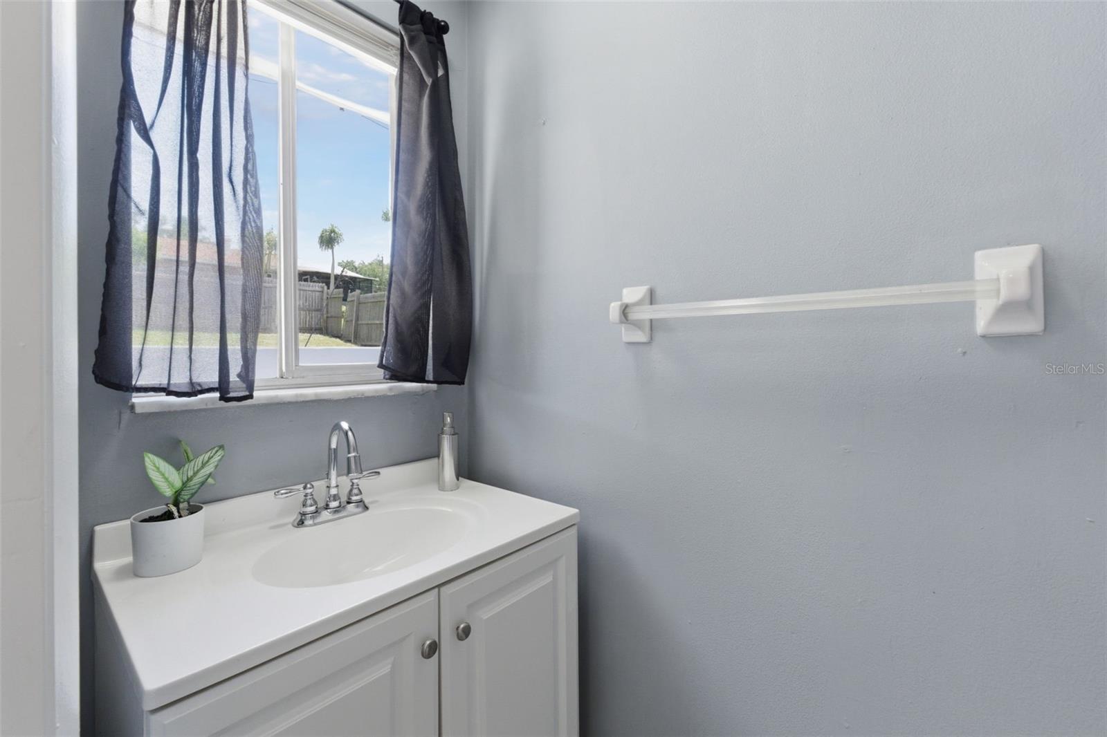 1316 LAKE ARIANA BLVD, AUBURNDALE, FL, 33823