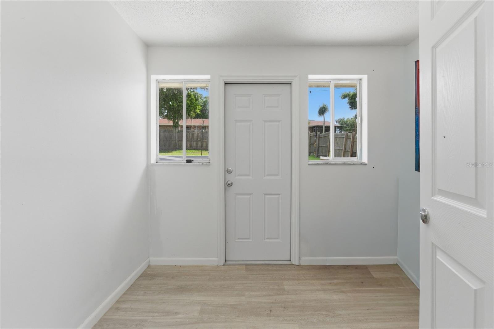 1316 LAKE ARIANA BLVD, AUBURNDALE, FL, 33823