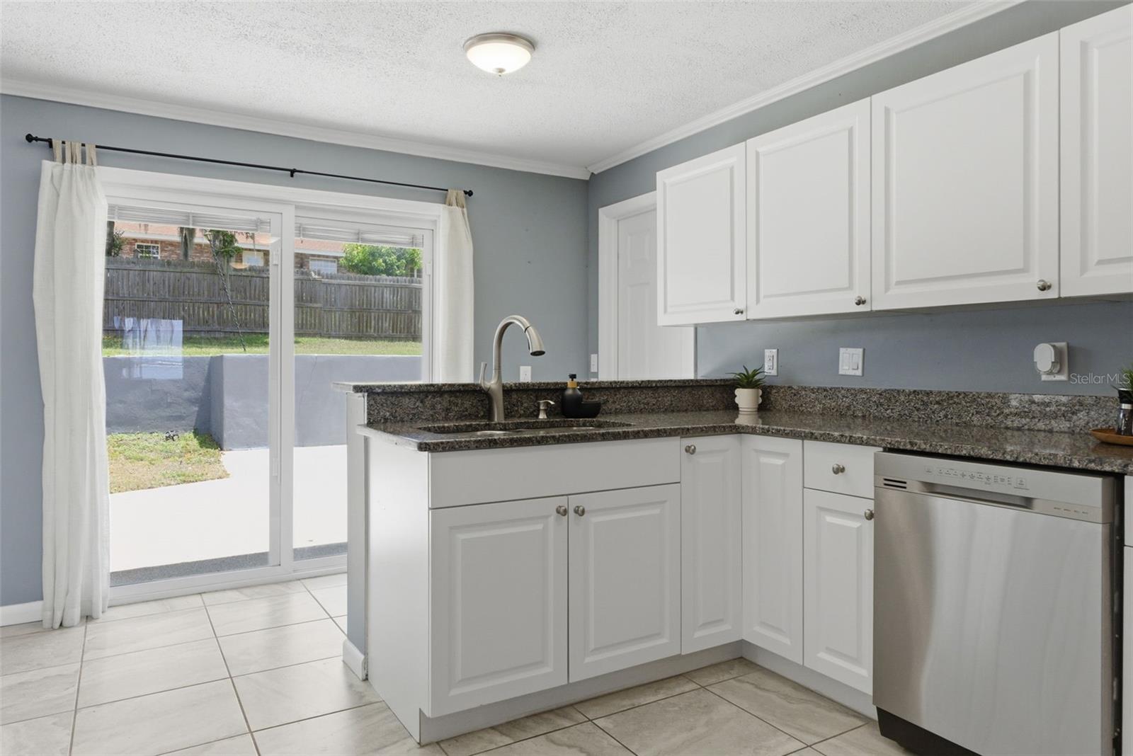 1316 LAKE ARIANA BLVD, AUBURNDALE, FL, 33823