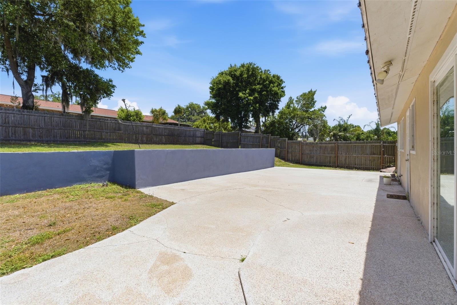 1316 LAKE ARIANA BLVD, AUBURNDALE, FL, 33823