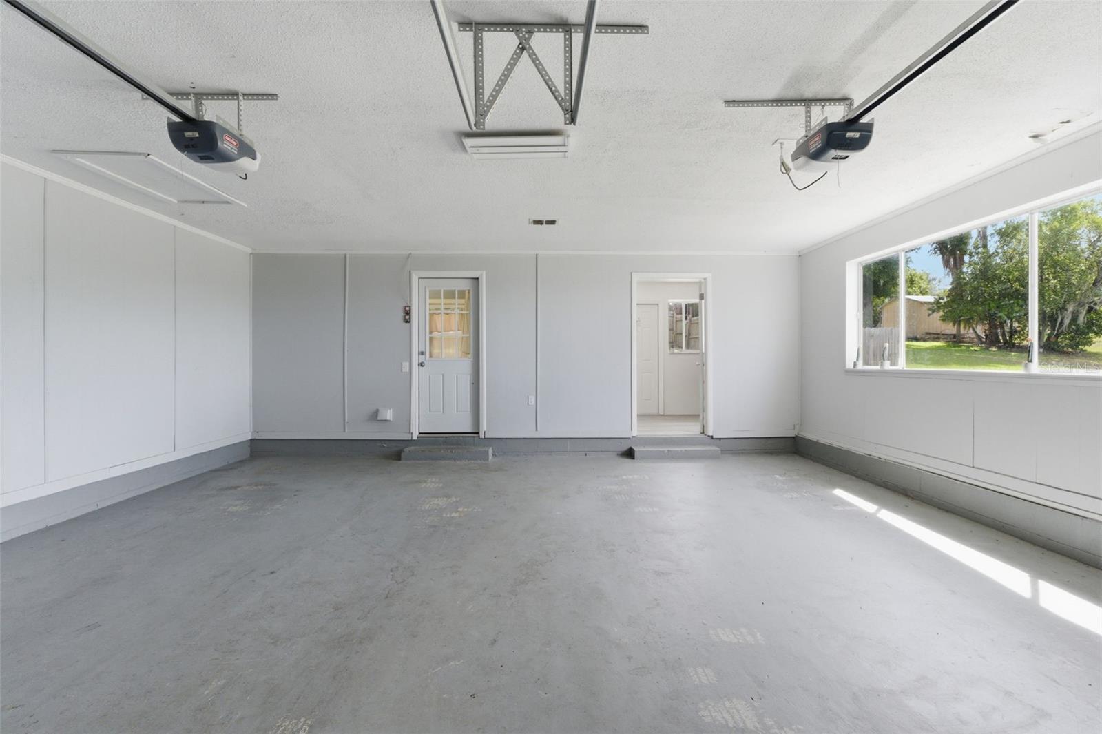 1316 LAKE ARIANA BLVD, AUBURNDALE, FL, 33823