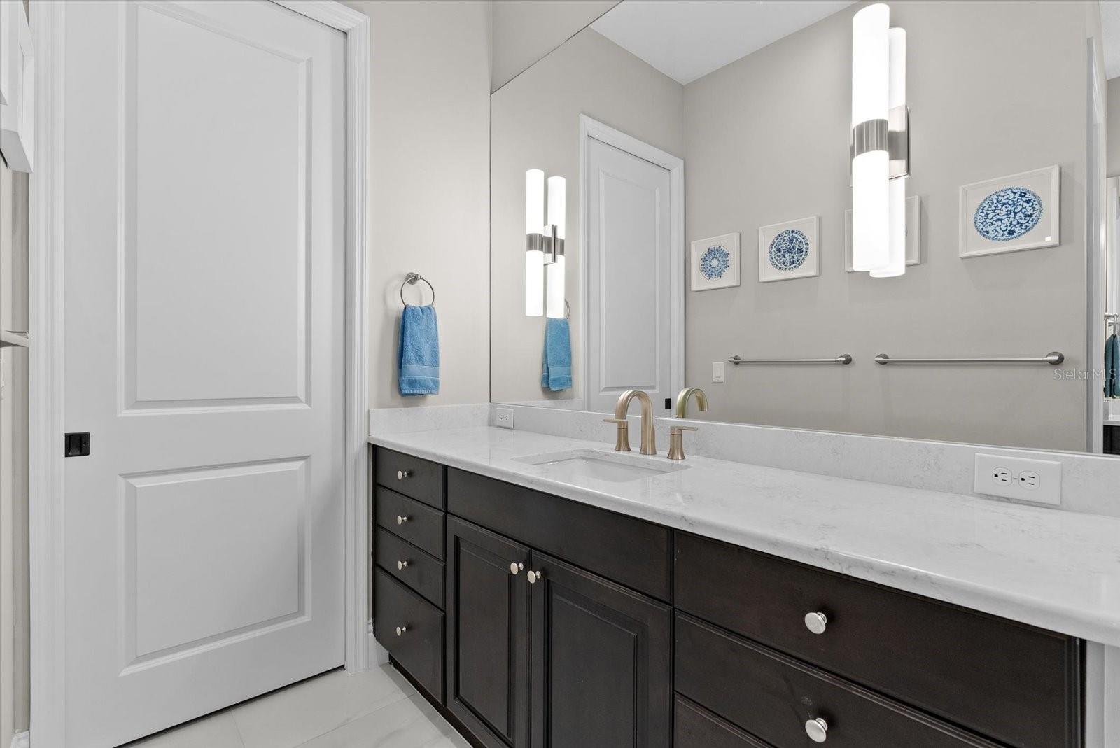 556 BOCELLI DR, NOKOMIS, FL, 34275