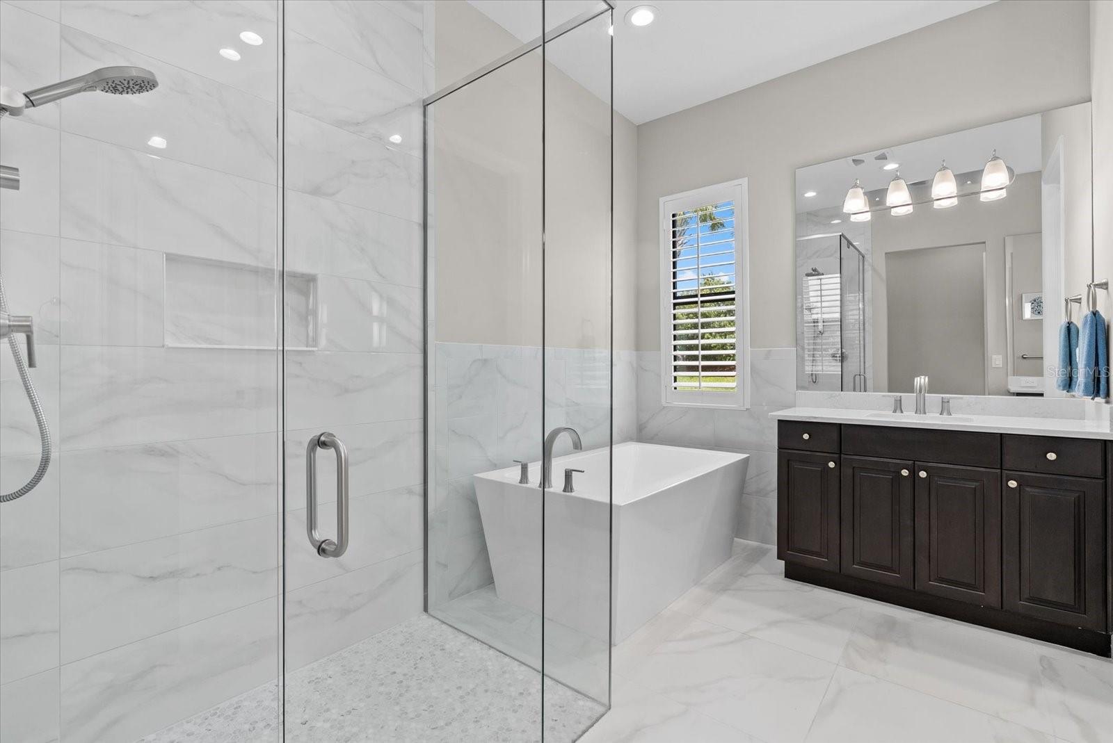 556 BOCELLI DR, NOKOMIS, FL, 34275