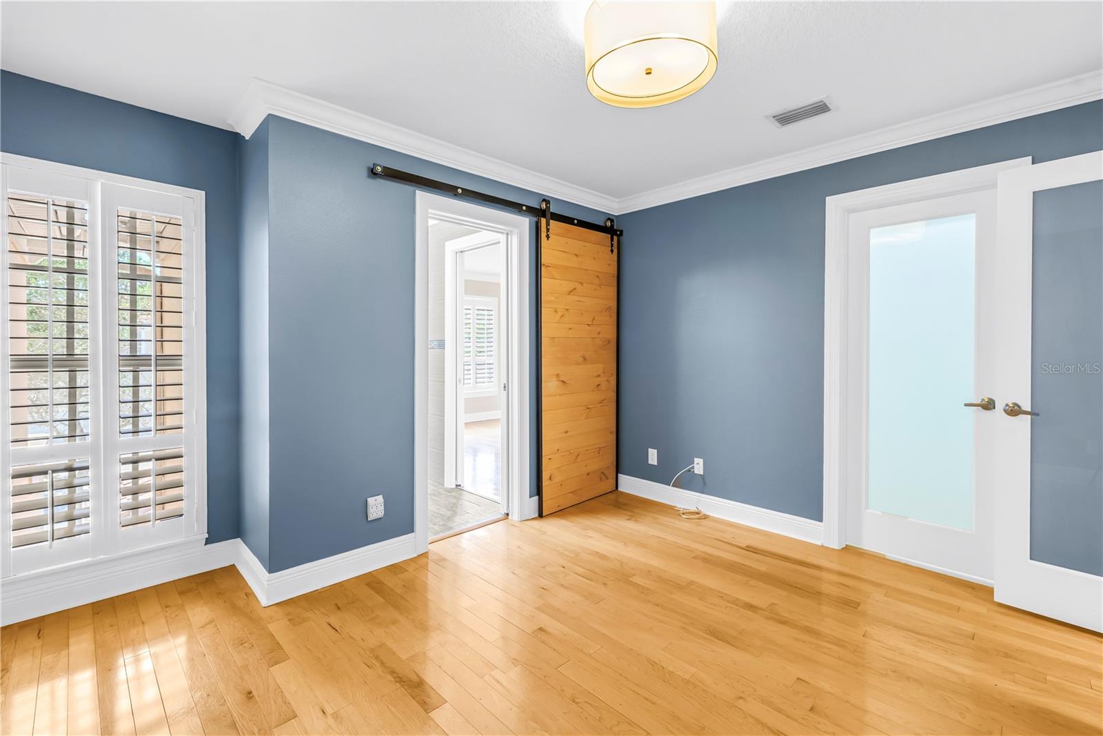 409 BARCELONA DR, ST PETERSBURG, FL, 33716