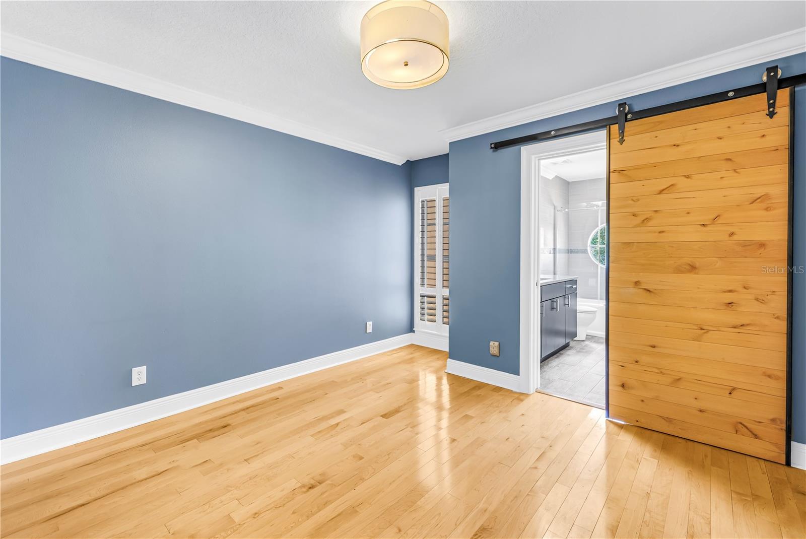 409 BARCELONA DR, ST PETERSBURG, FL, 33716