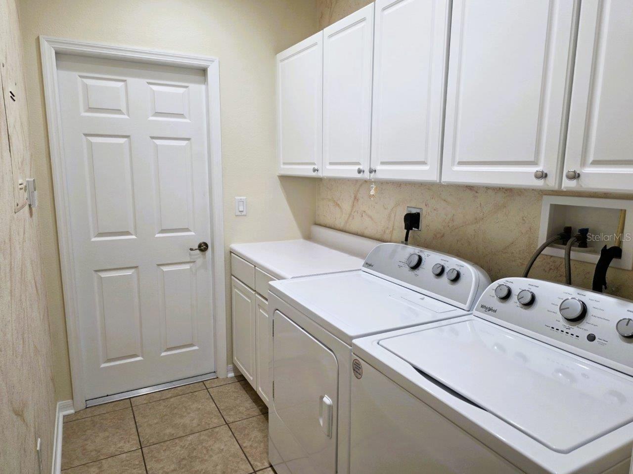 6402 BARCELLONA RD, LAND O LAKES, FL, 34637