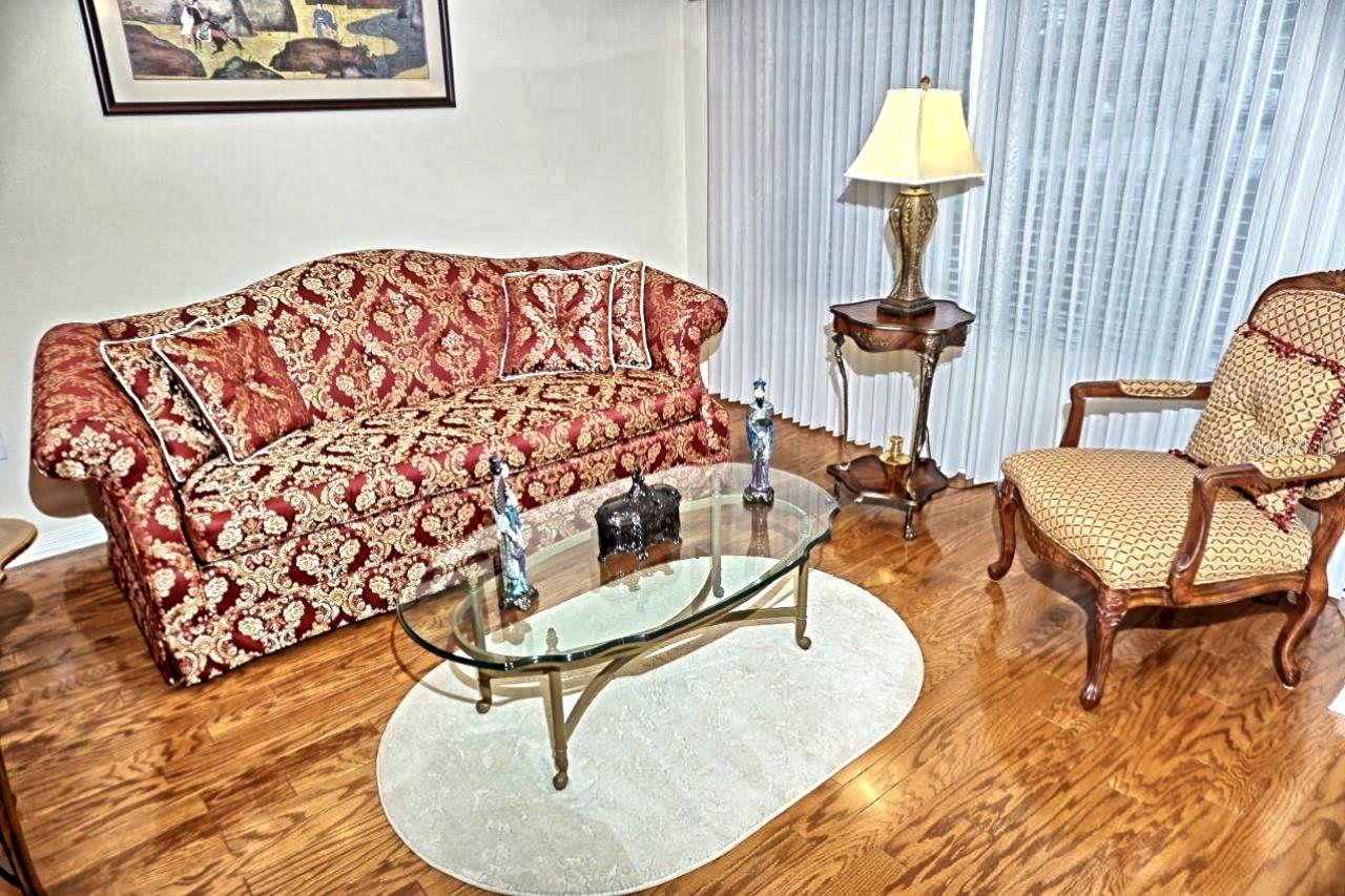 6402 BARCELLONA RD, LAND O LAKES, FL, 34637