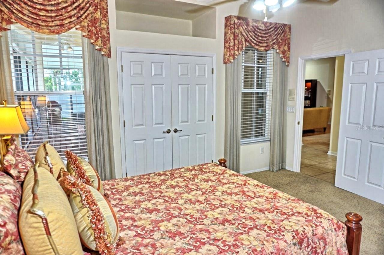 6402 BARCELLONA RD, LAND O LAKES, FL, 34637