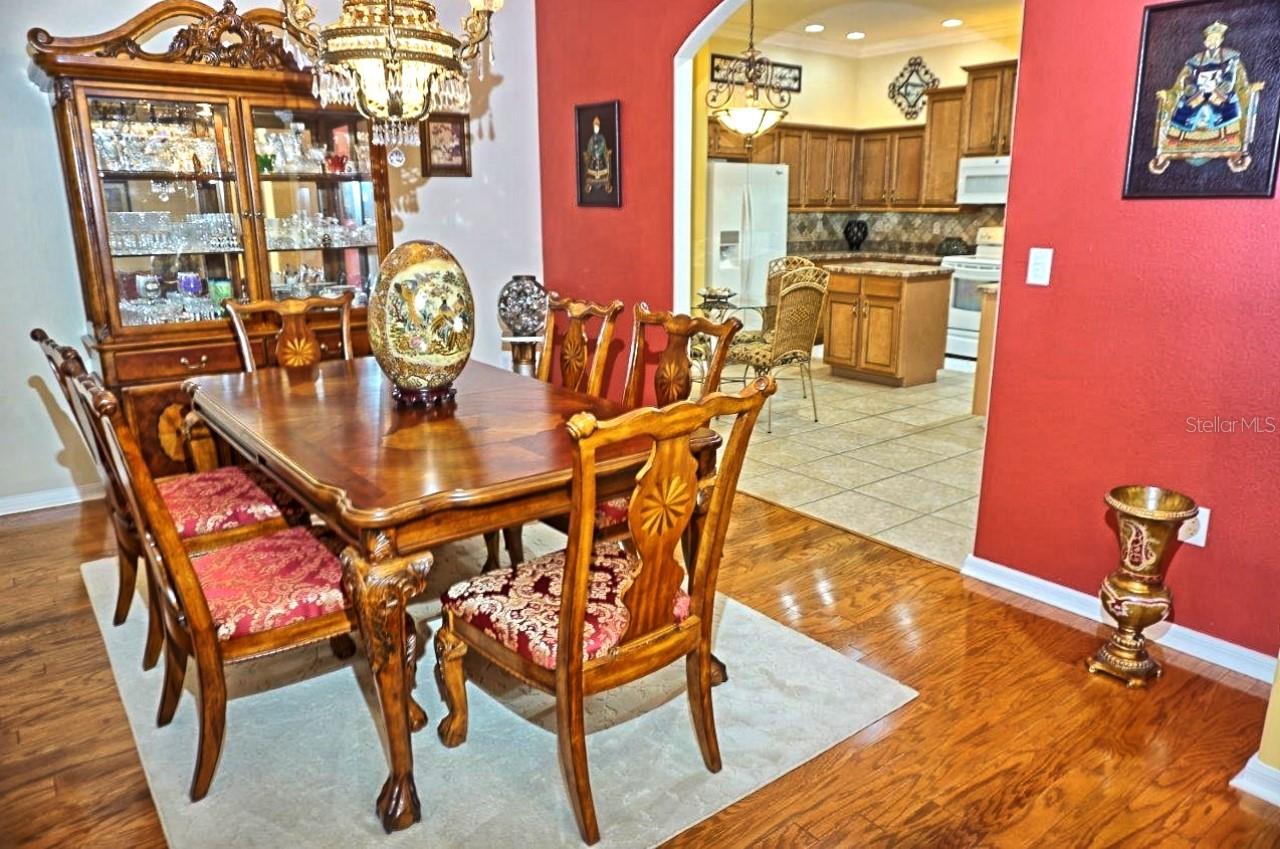 6402 BARCELLONA RD, LAND O LAKES, FL, 34637