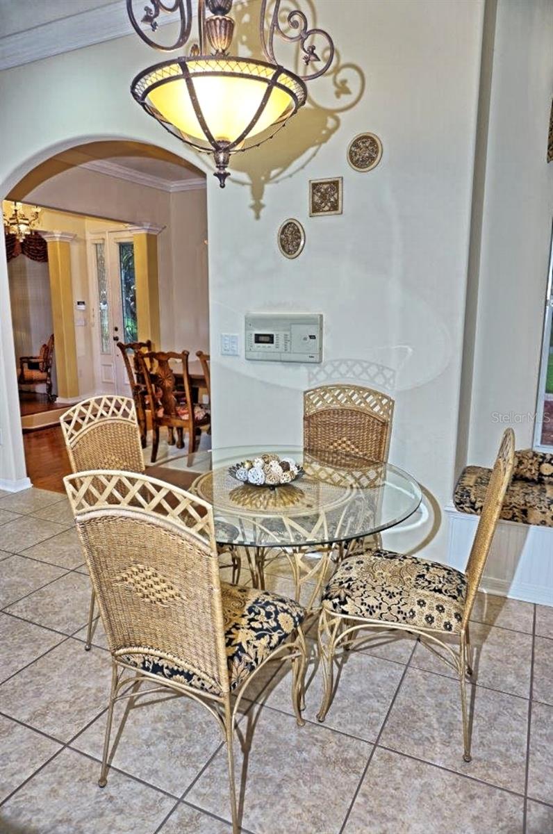 6402 BARCELLONA RD, LAND O LAKES, FL, 34637