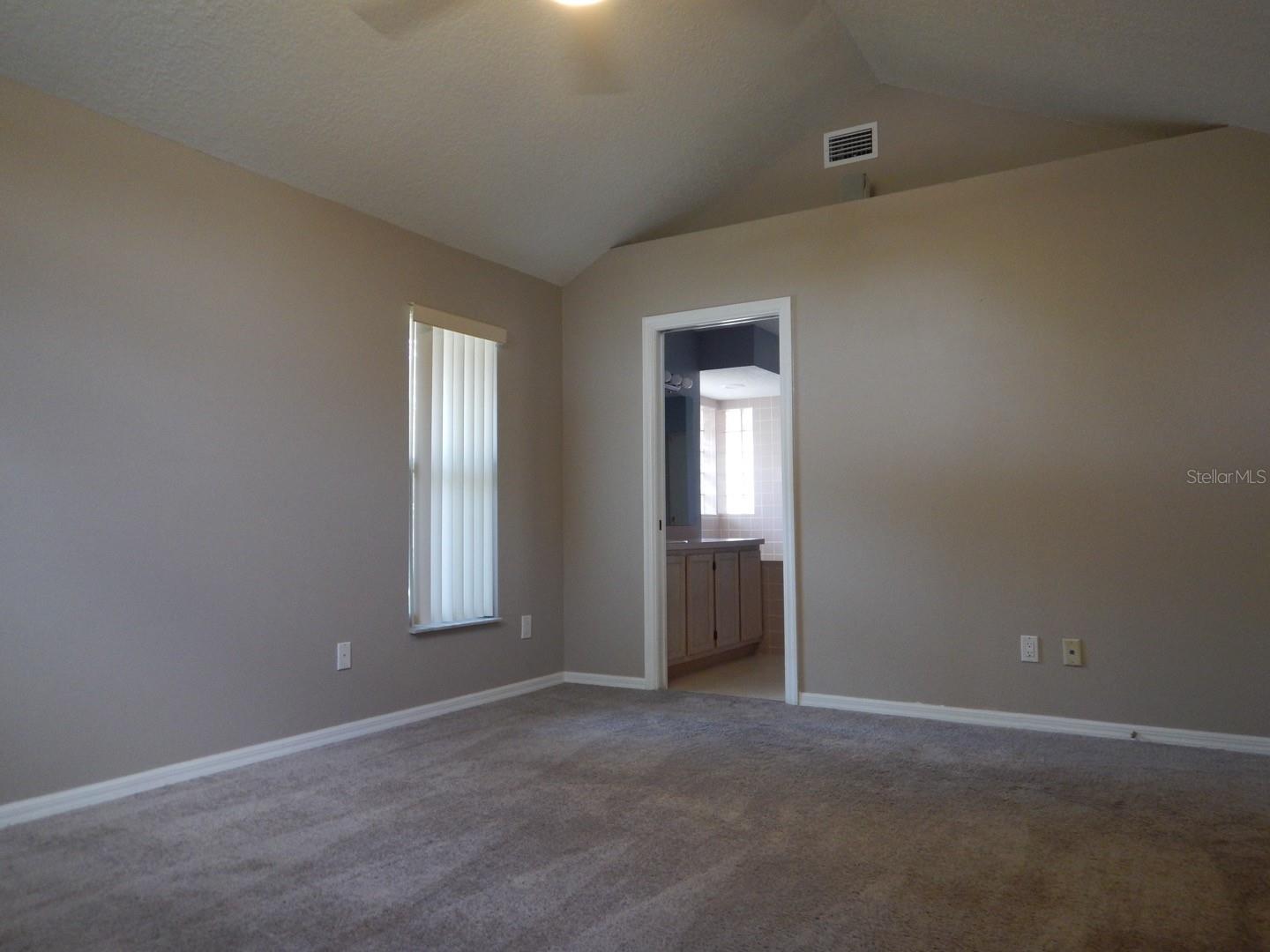 32905 INDIAN WOODS DR, LEESBURG, FL, 34788
