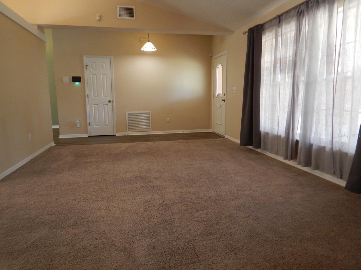 32905 INDIAN WOODS DR, LEESBURG, FL, 34788