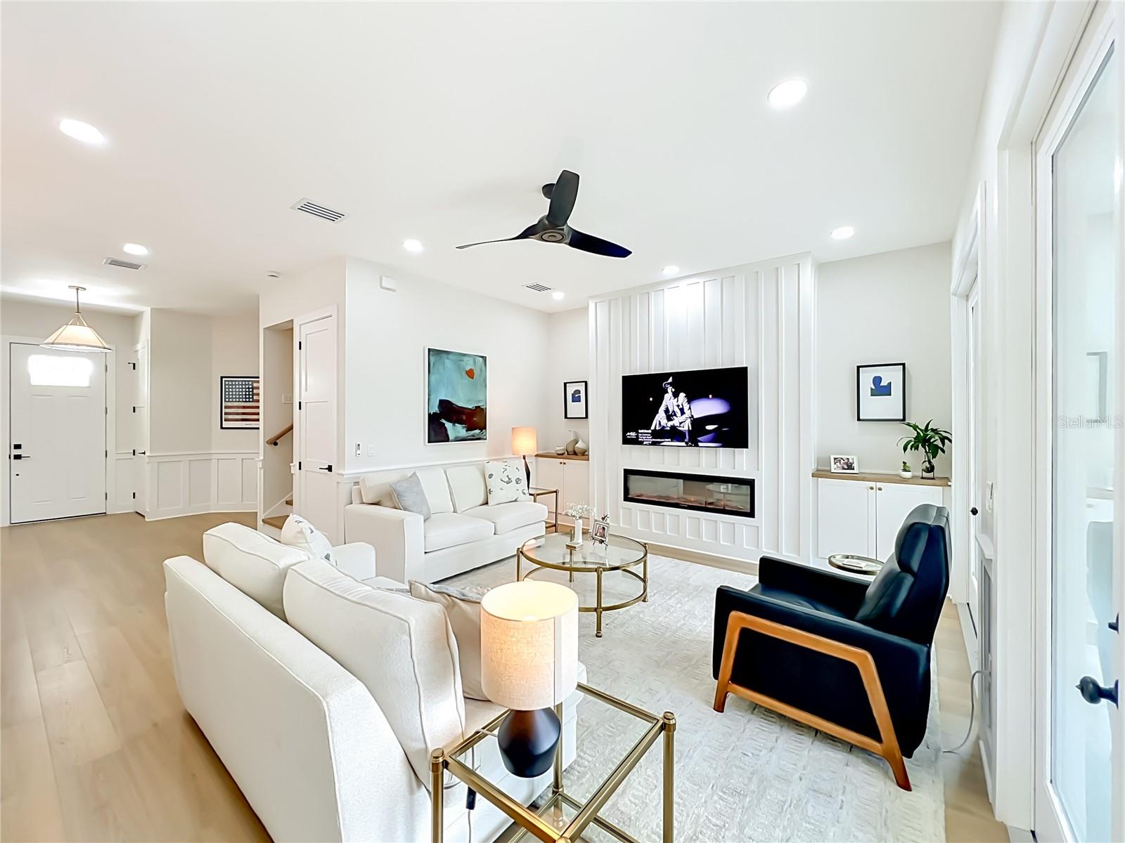 217 W BAY ST, WINTER GARDEN, FL, 34787