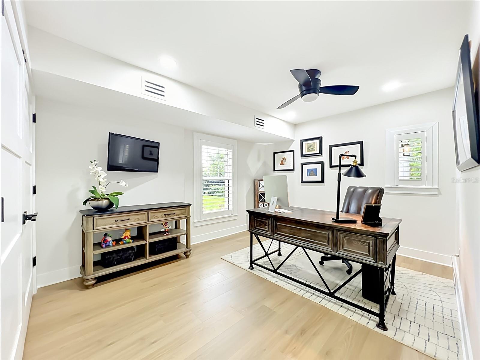 217 W BAY ST, WINTER GARDEN, FL, 34787