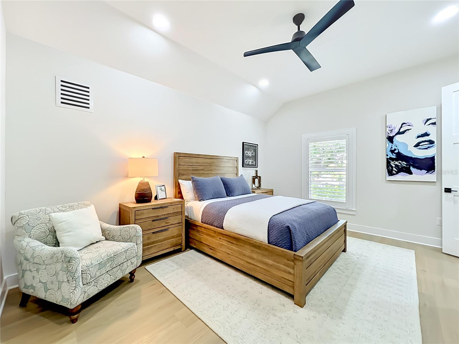 217 W BAY ST, WINTER GARDEN, FL, 34787