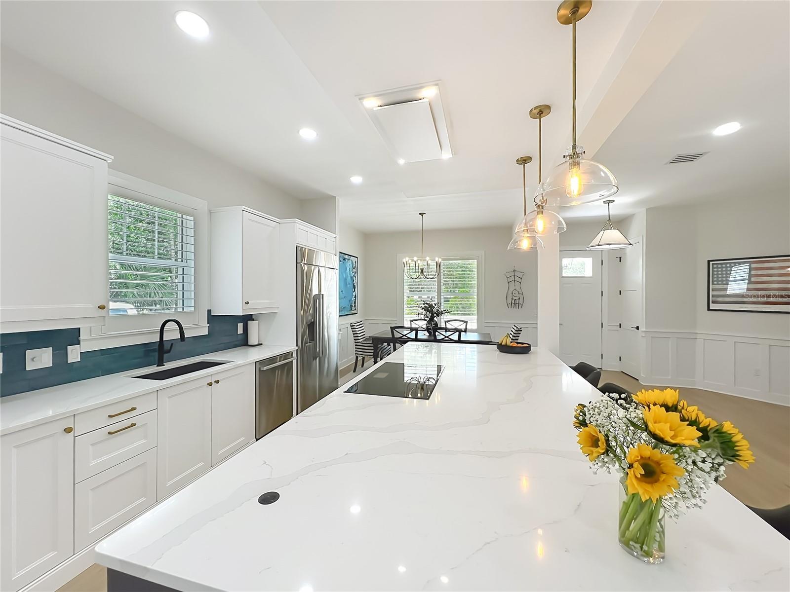 217 W BAY ST, WINTER GARDEN, FL, 34787