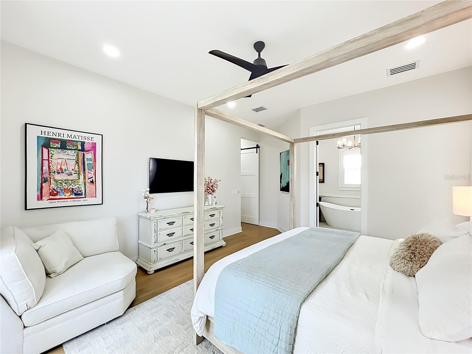 217 W BAY ST, WINTER GARDEN, FL, 34787