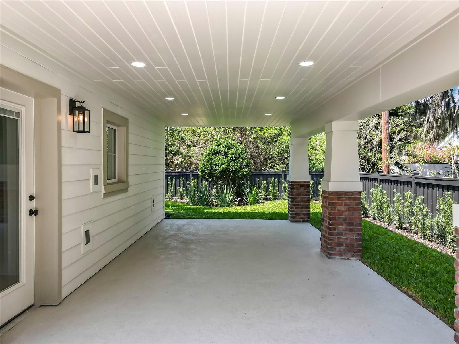 217 W BAY ST, WINTER GARDEN, FL, 34787