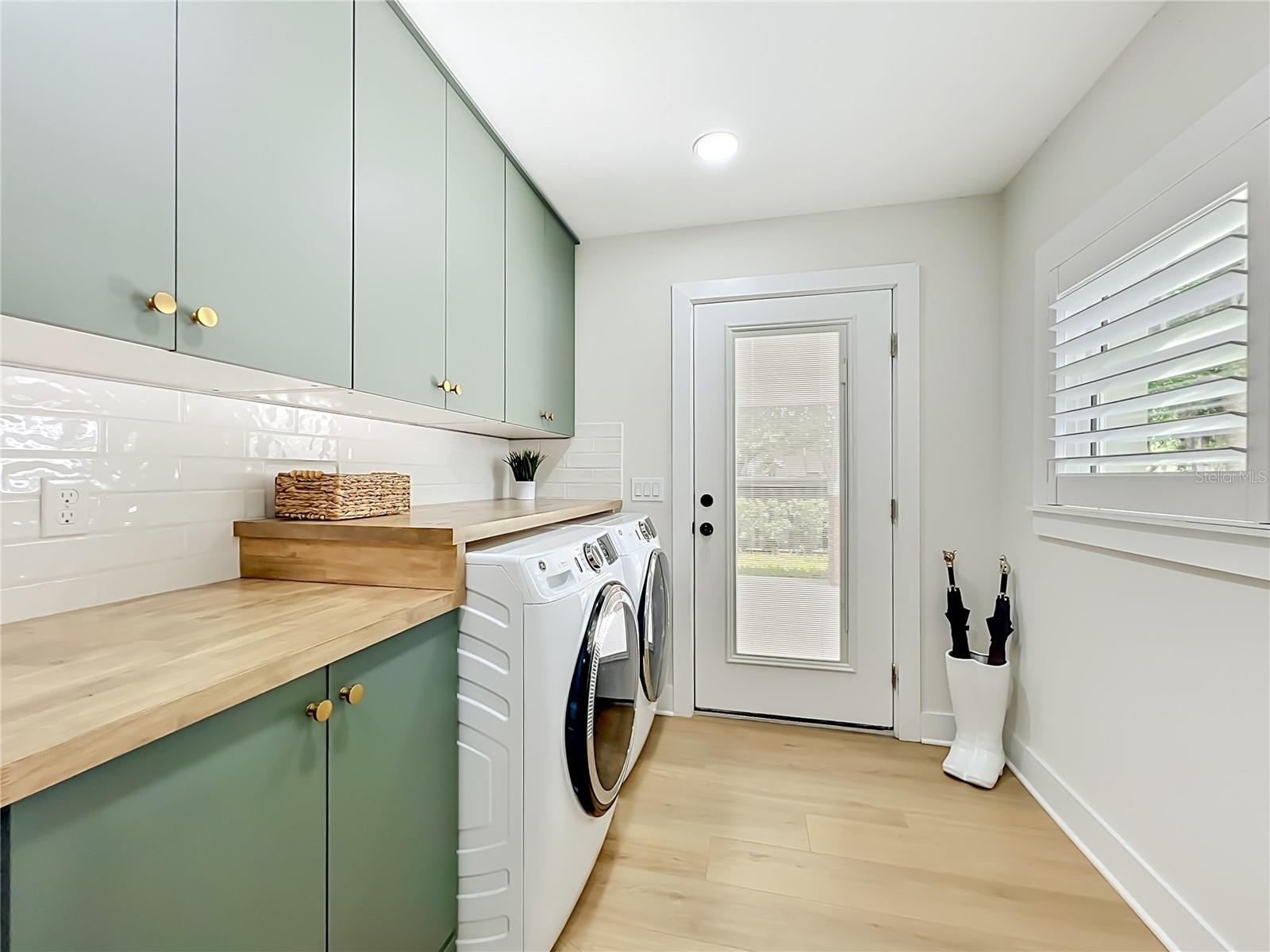 217 W BAY ST, WINTER GARDEN, FL, 34787