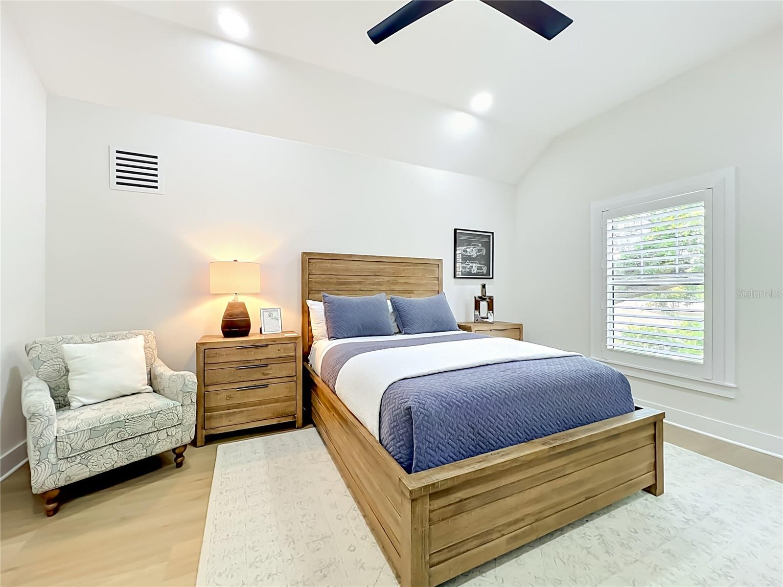 217 W BAY ST, WINTER GARDEN, FL, 34787