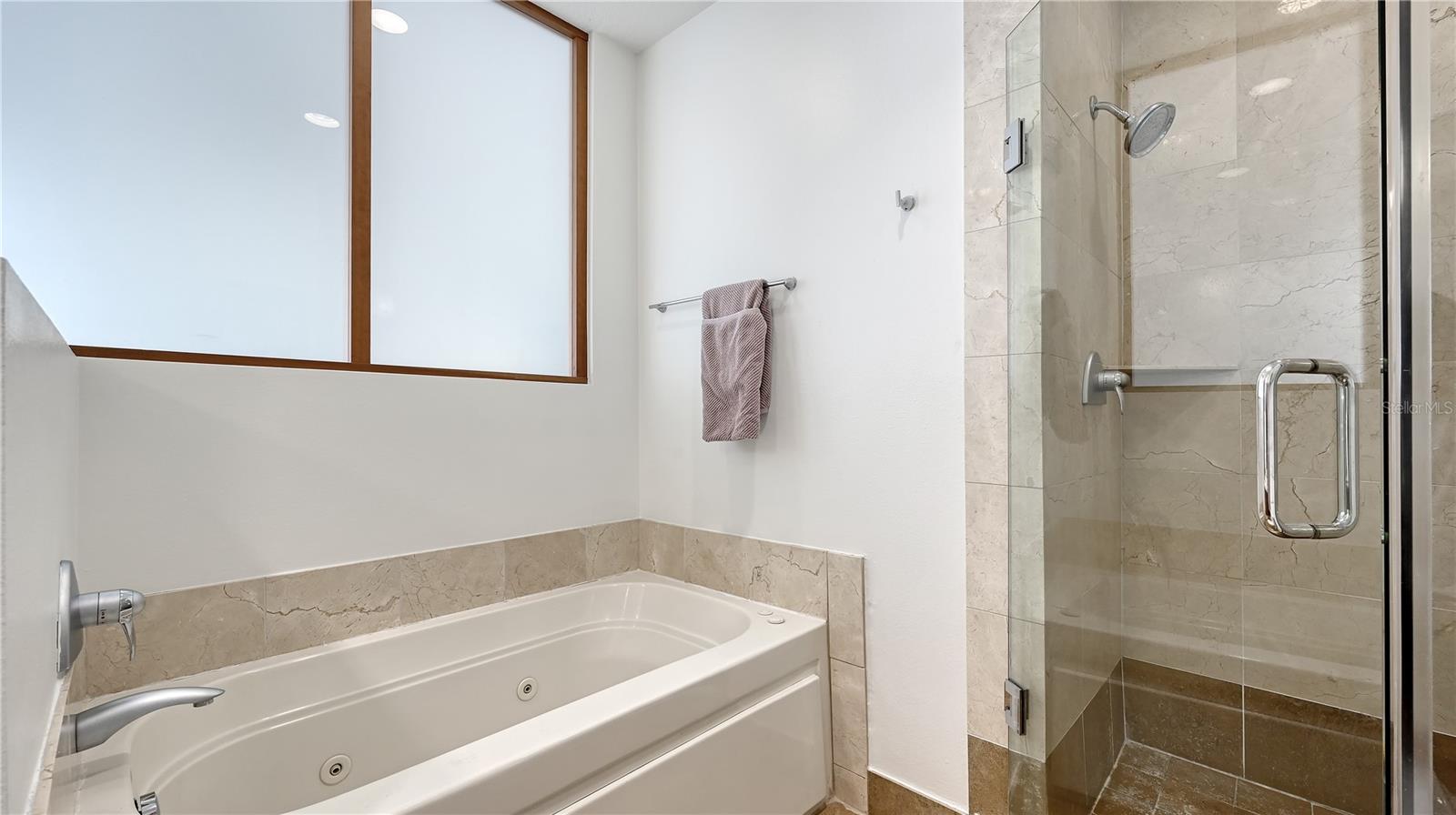 235 COCOANUT AVE #113C, SARASOTA, FL, 34236