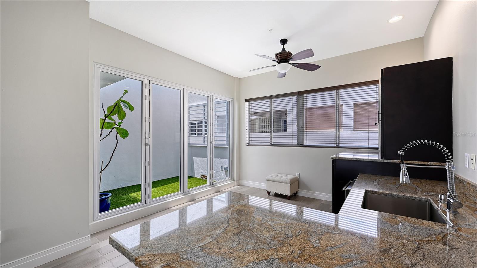 235 COCOANUT AVE #113C, SARASOTA, FL, 34236